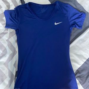 Nike T Shirt